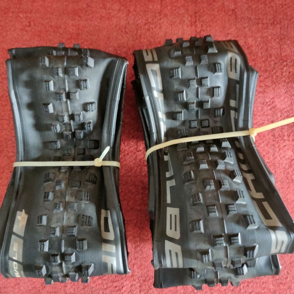 Ban 29er Schwalbe Dirty Dun (29x200)