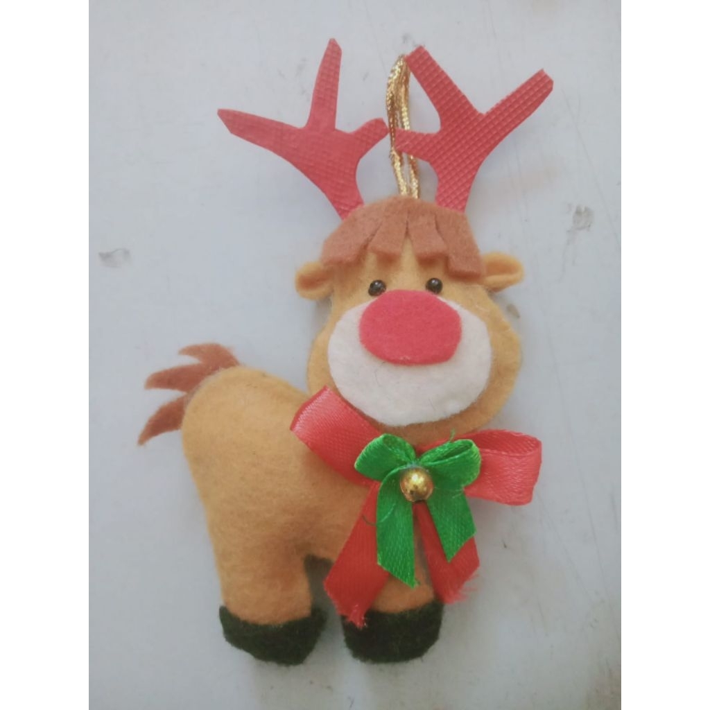 HIASAN NATAL KERAJINAN TANGAN / GANTUNGAN HIASAN POHON NATAL DARI KAIN FLANEL