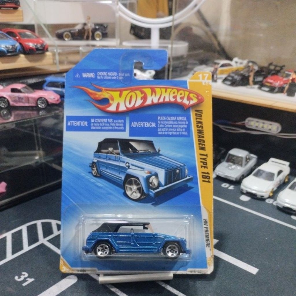 HOT WHEELS VOLKSWAGEN TYPE 181 BLUE CARD (112)