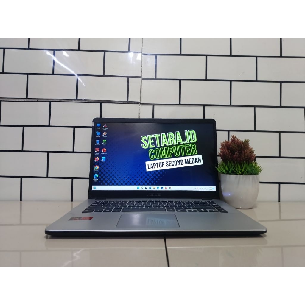Laptop Asus X505ZA,Amd Ryzen 5 2500,Ram 8Gb,Ssd 256Gb