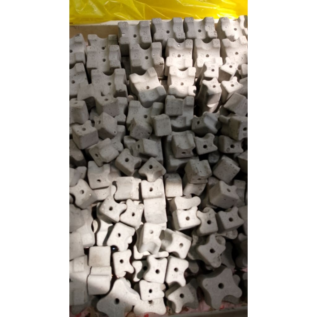 Tahu Beton / Decking Spacer Cor Tulangan Bangunan Ukuran 30/35/40 - Penahan Besi Cor Dak Kolom Sloof