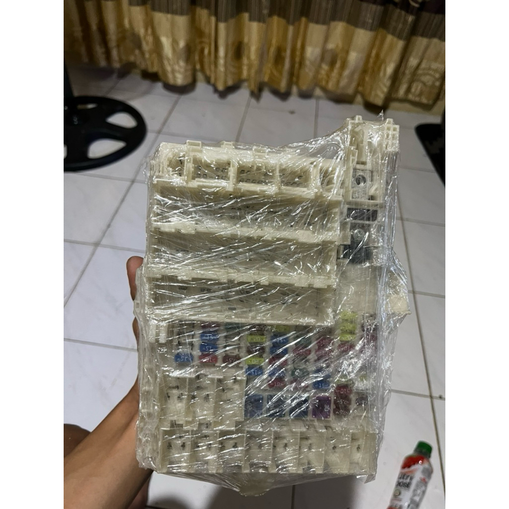 Fuse Box/Box sikring Honda Freed PD TD25-PD5