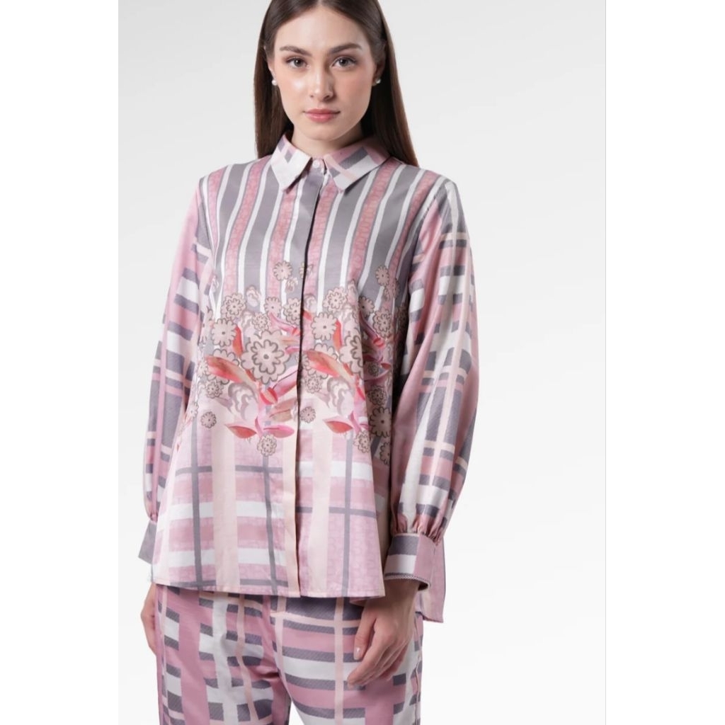 Benang Jarum Selena Yoke Shirt Brunia