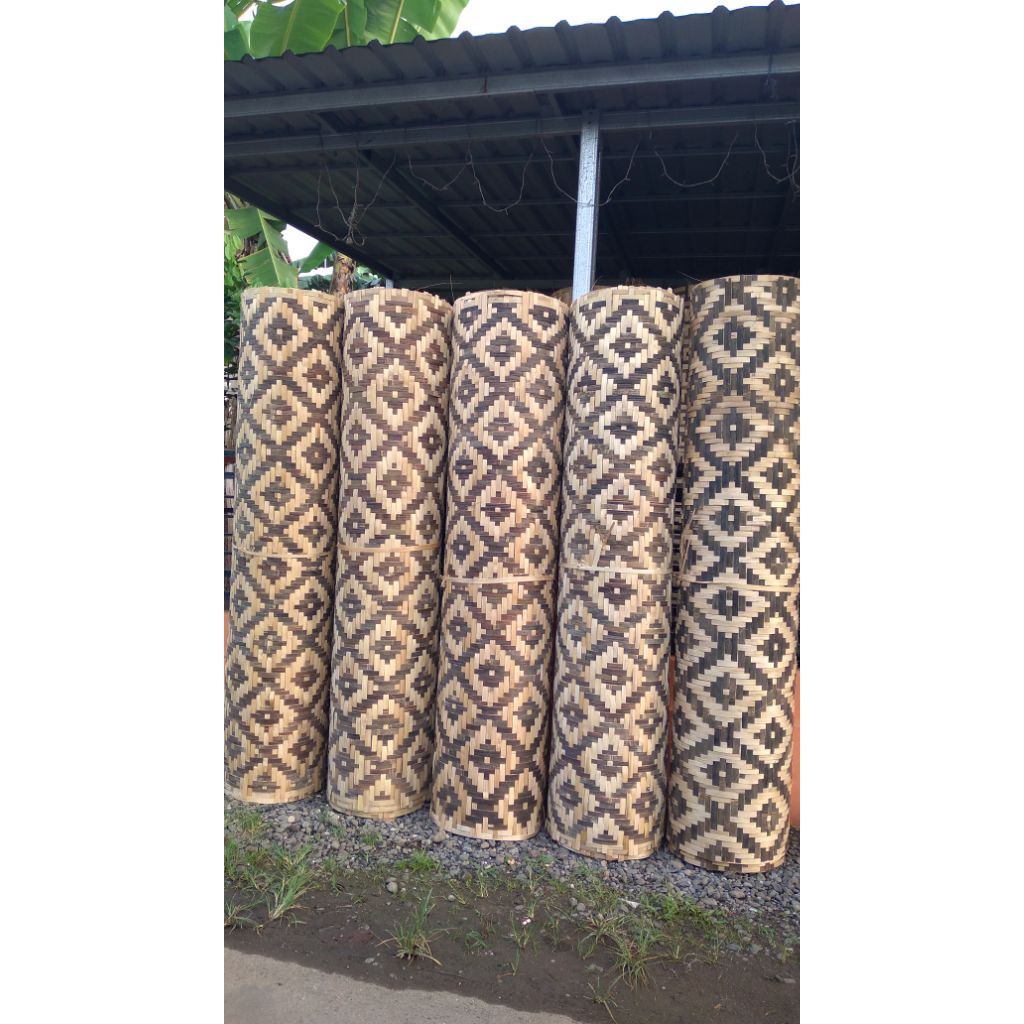 Anyaman Bambu / Tabag / Bilik / Kepang / Gribig /Gedeg Motif Untuk Dekorasi Pagar, Gazebo, Plafon Ru