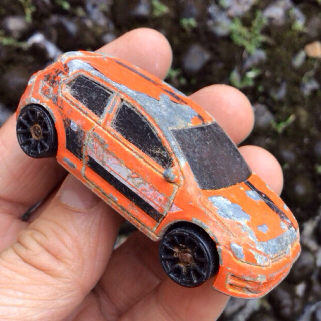 HOT WHEELS VOLKSWAGEN GOLF MK7