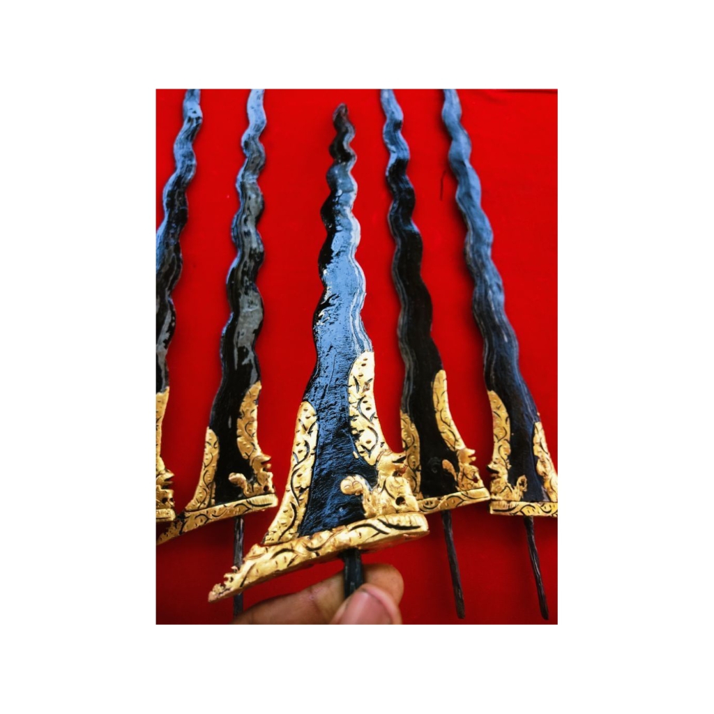 Wilahan kerriss SINGO BARONG kinatah kuningsari