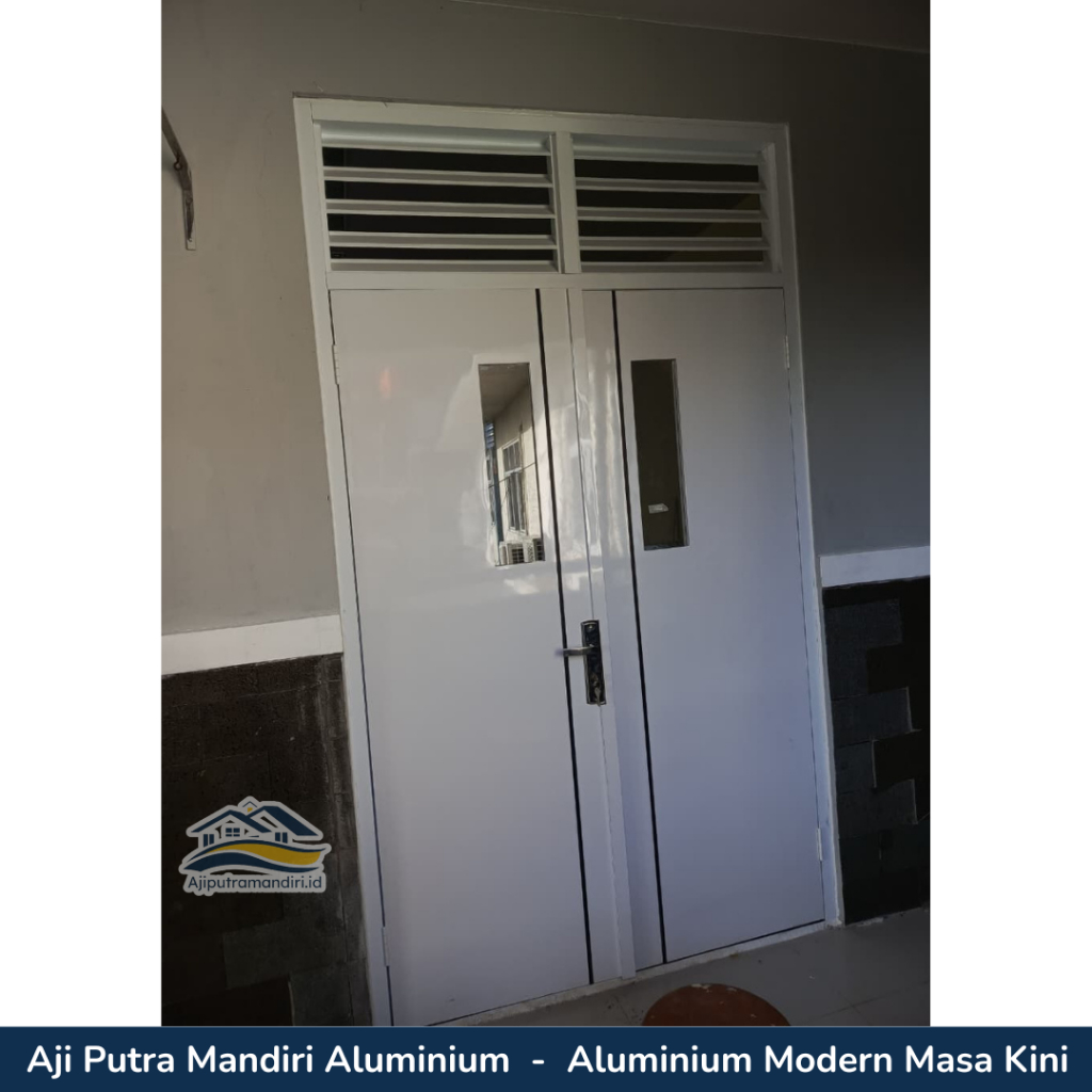 Pintu Multiplek Lapis HPL Warna Putih Custom Berkualitas