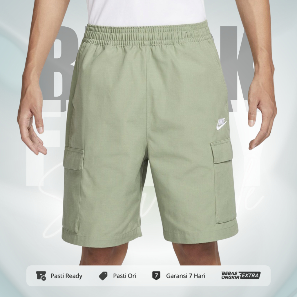 Celana Cargo Nike Club Men's Woven Cargo Shorts - Oil Green FB1247