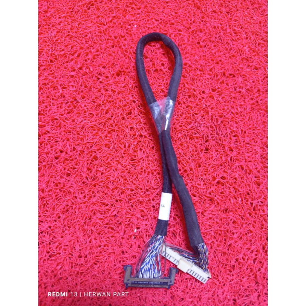 KABEL LVDS DARI MB KE TIKON TV LED POLYTRON PLD 40T552 PLD 40D552
