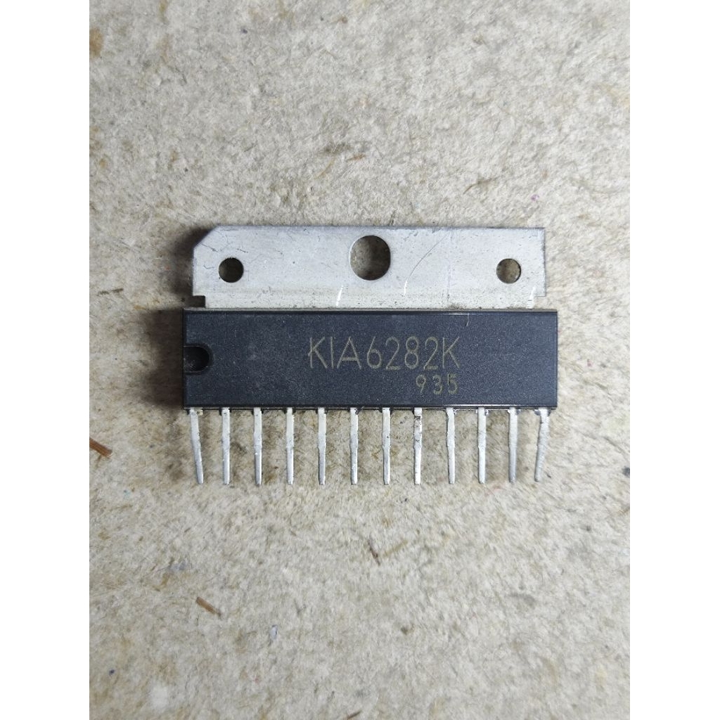 IC KIA 6282