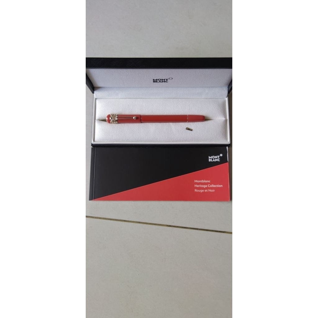 Mont Blanc Fountain Pen Original (all new)