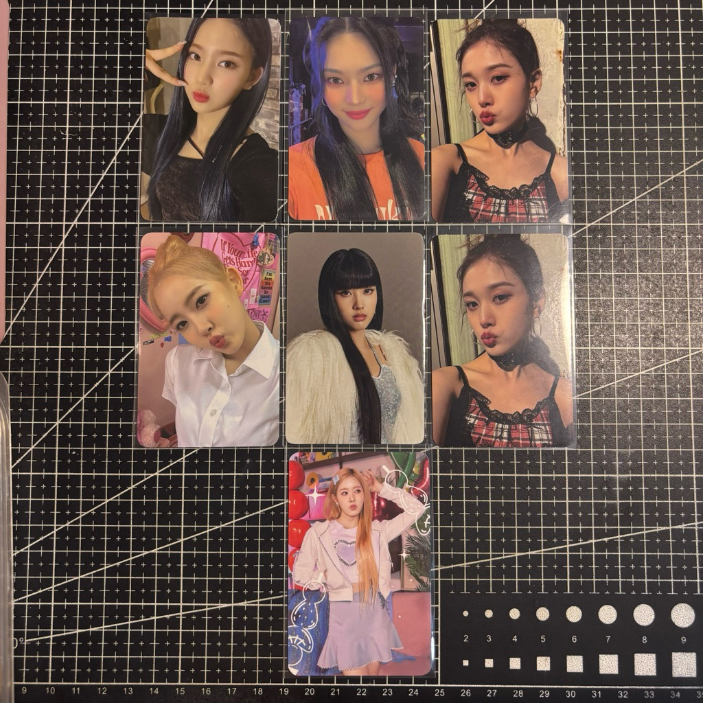 PC PHOTOCARD STAYC ISA SG23 SEASON GREETING 2023 | POB BUSHIYA STEREOTYPE, YOON MD KOLBUK YOUNG LUV,