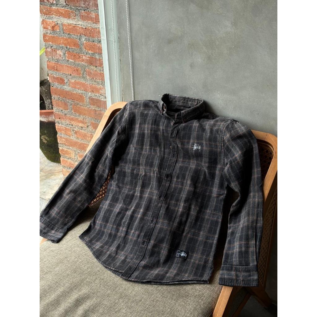 Kemeja Flanel Oversize Pria Wanita (Second)