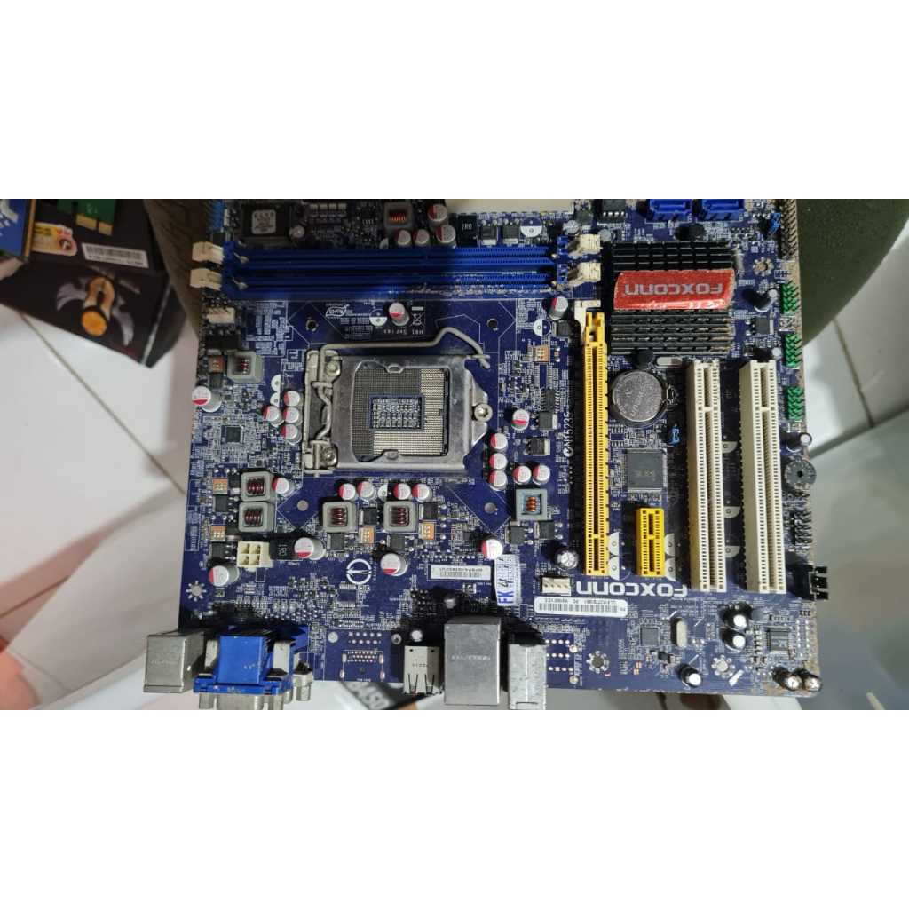 Motherboard Foxconn N15235 G31 Intel LGA 775 DDR3 USB 2.0 VGA Mobo