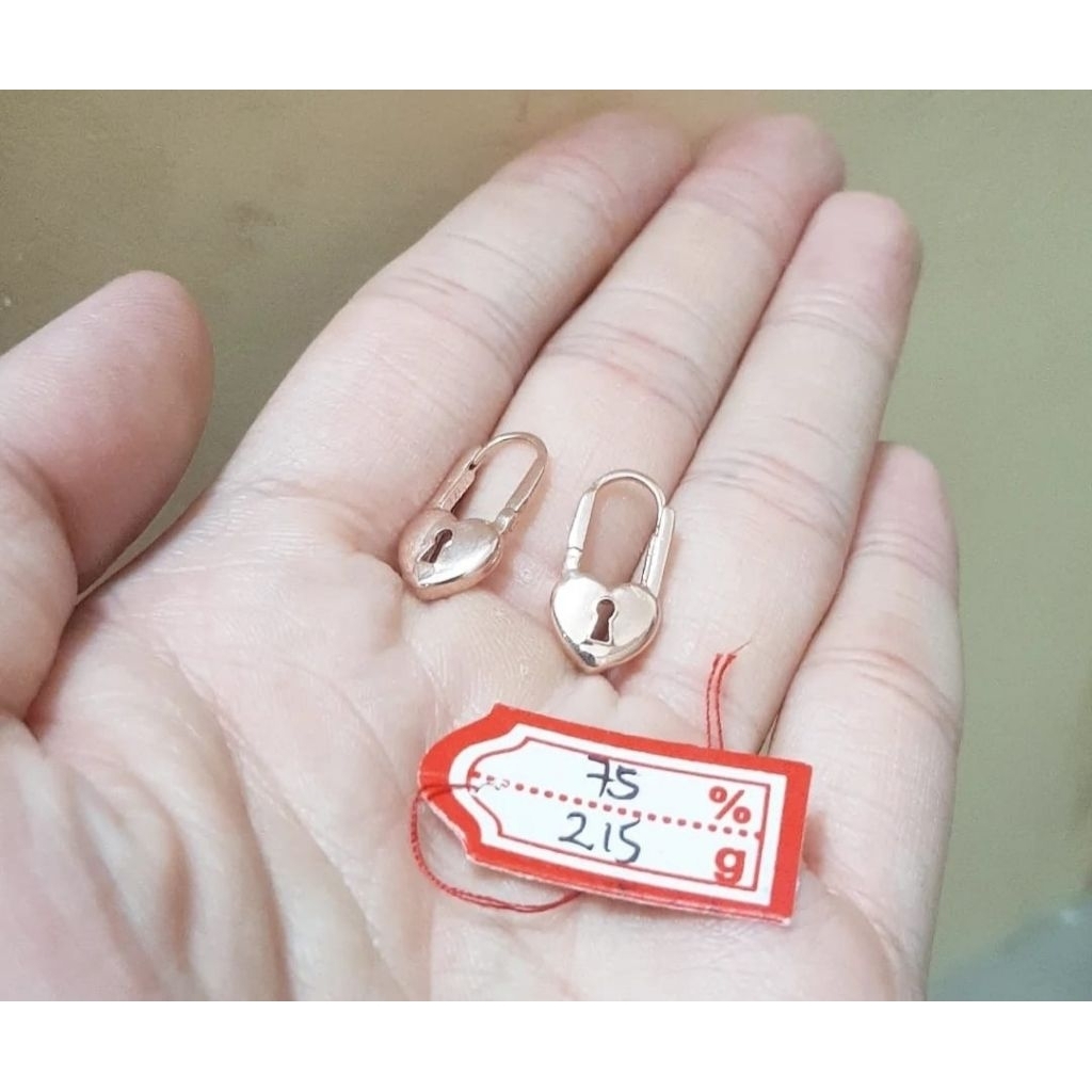 Anting emas 75 peniti hati rose