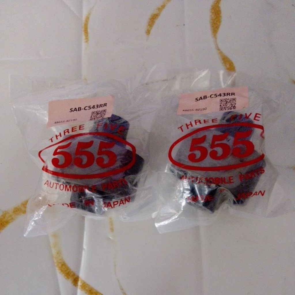 BS/Bushing Arm Besar Depan CaLya/Sigra (555)