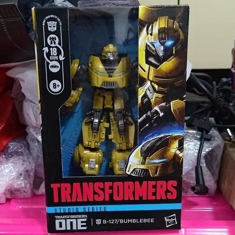 Transformers One Studio Series B-127 Bumblebee

