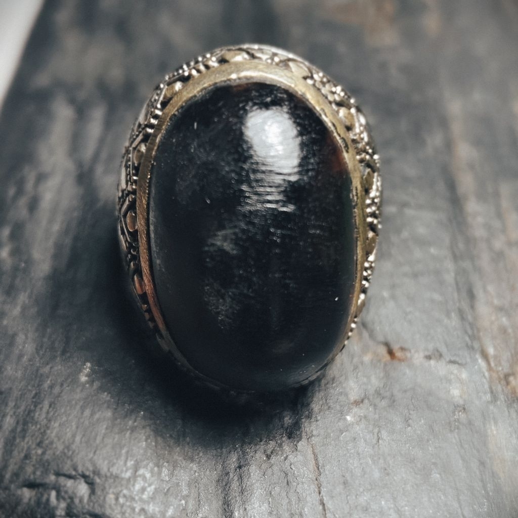 aksesoris cincin batu stigi darat