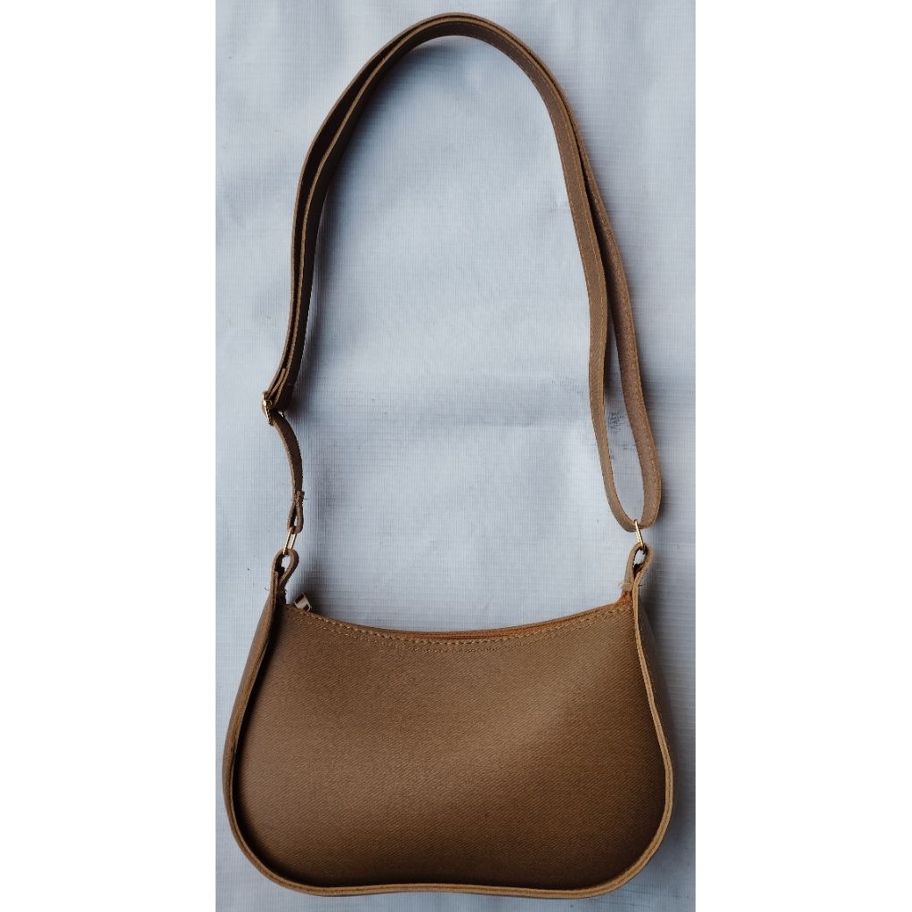 Tas selempang wanita (mocca)
