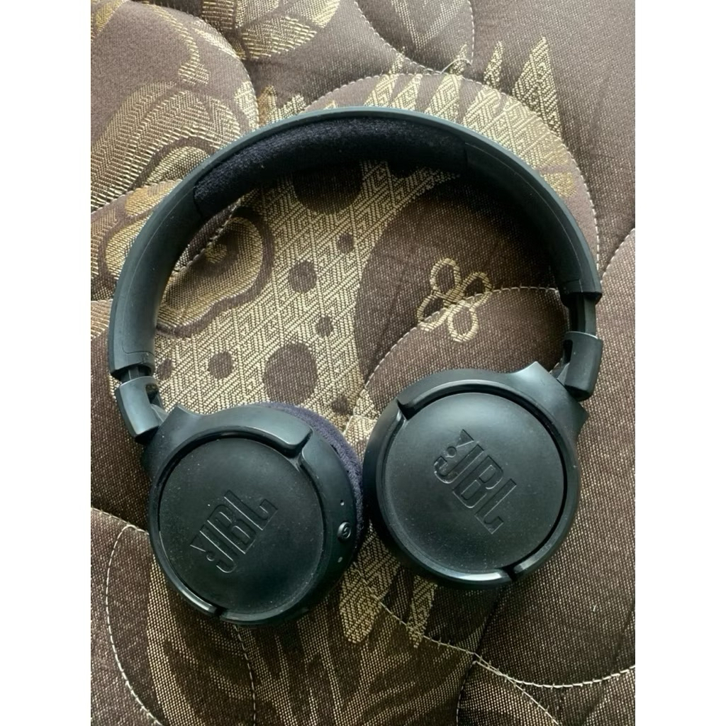 JBL bluetooth original 510bt headphone