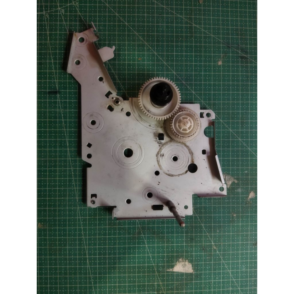 Gear box Brother DCP-L2540DW  MFC-L2700DW