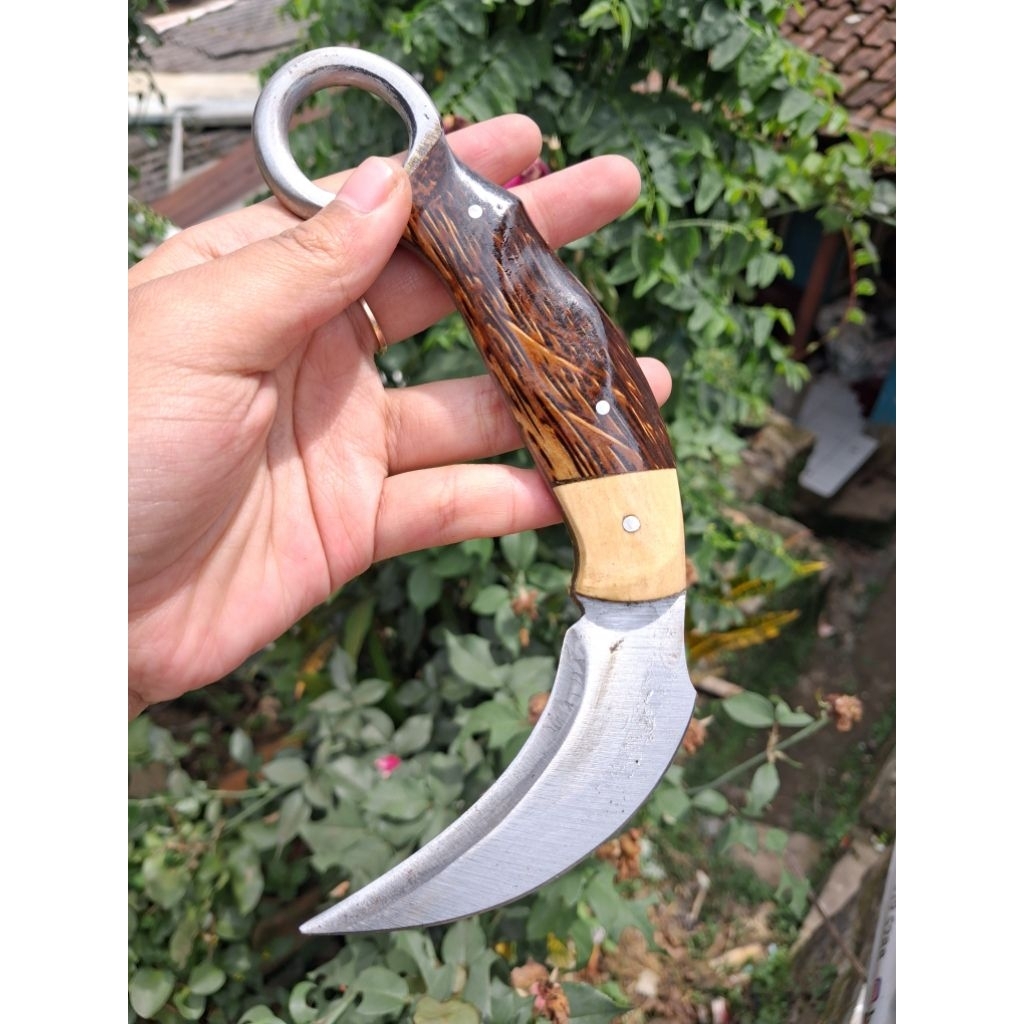 KERAMBIT KAYU AREN