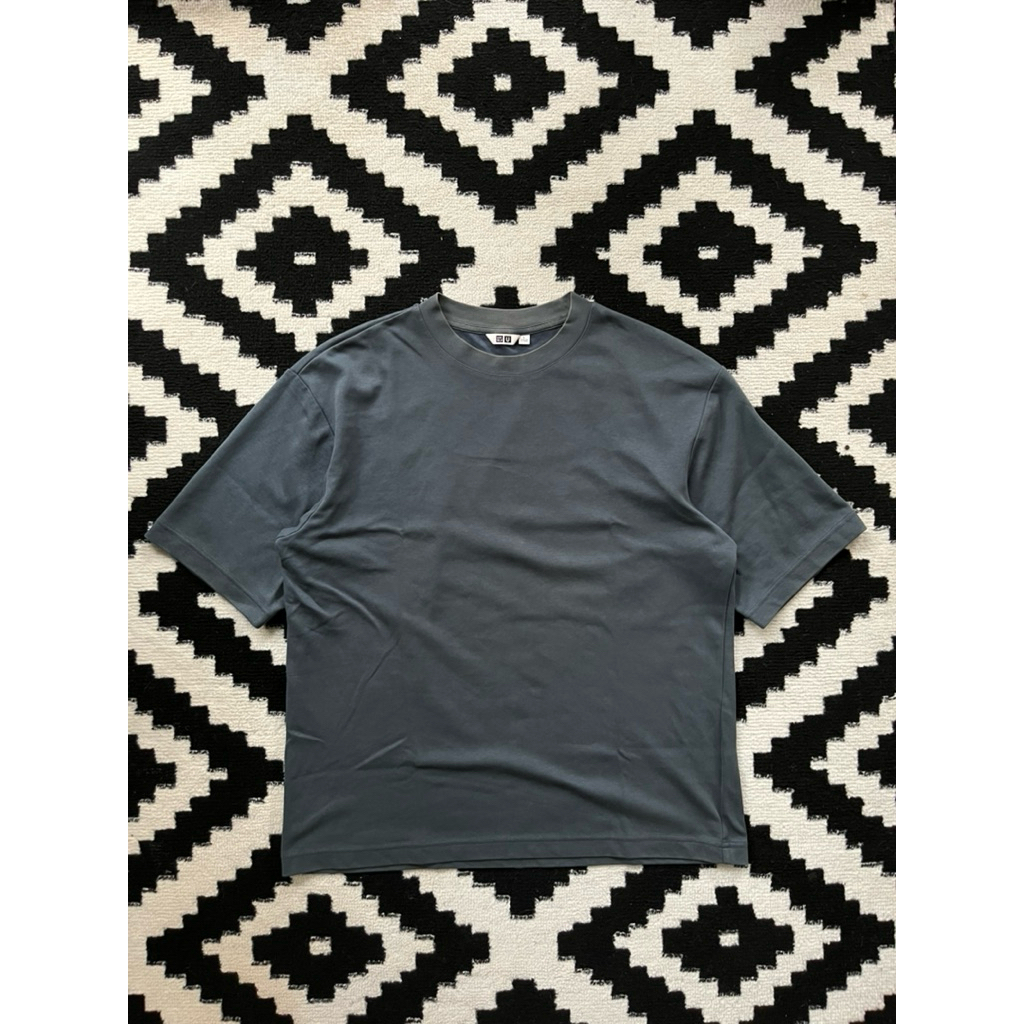 tshirt uniqlo airism sz L