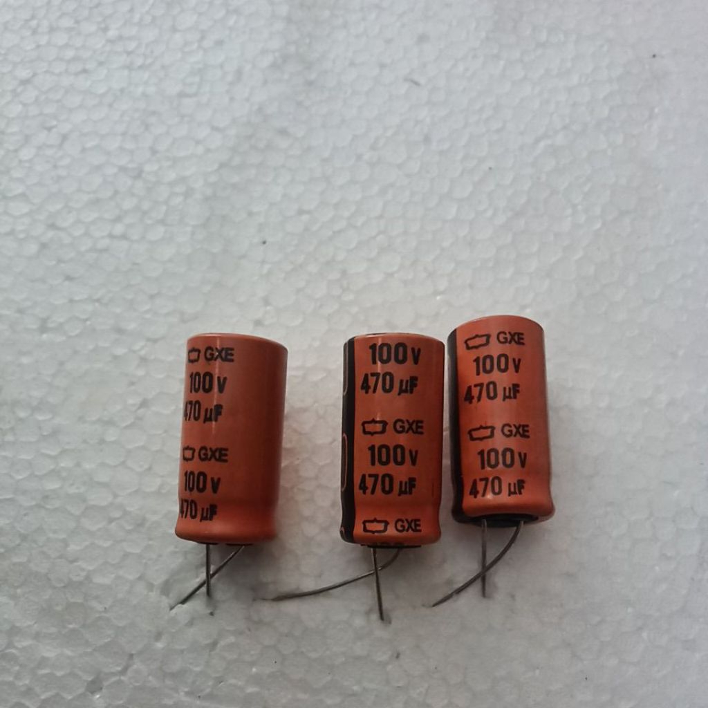Elco 100v 470uf Elko 100v 470uf