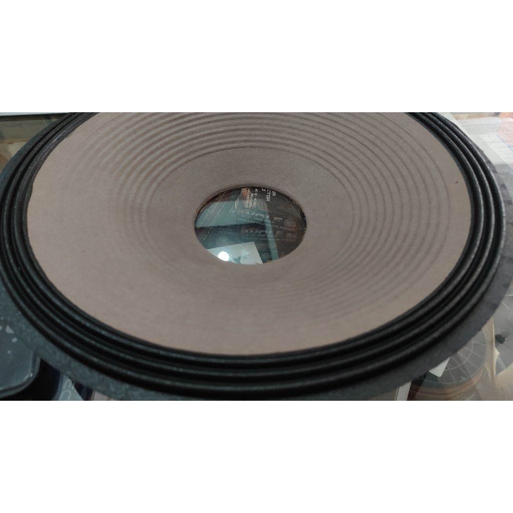 Daun JBL 15" import Daun Speaker JBL 15" import Lubang 4" tinggi 6.5cm