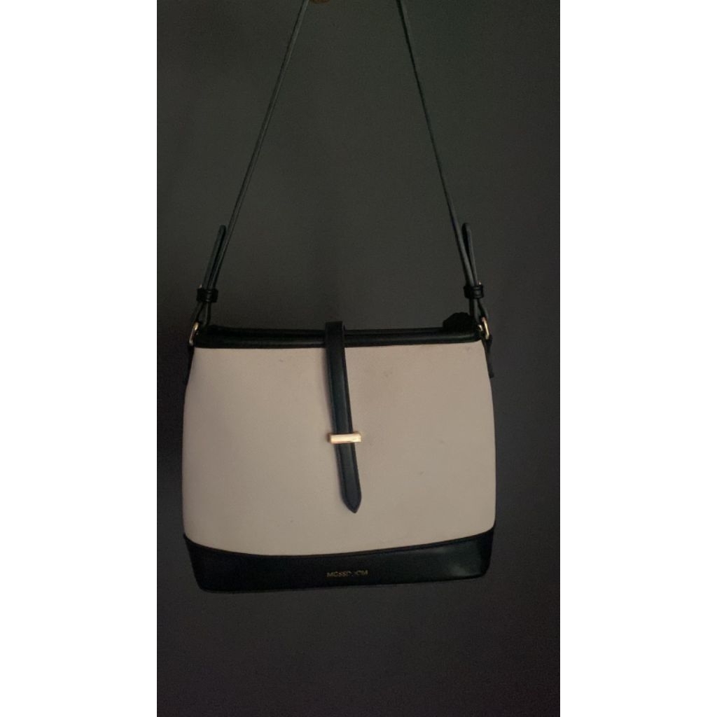 Preloved tas mossdom