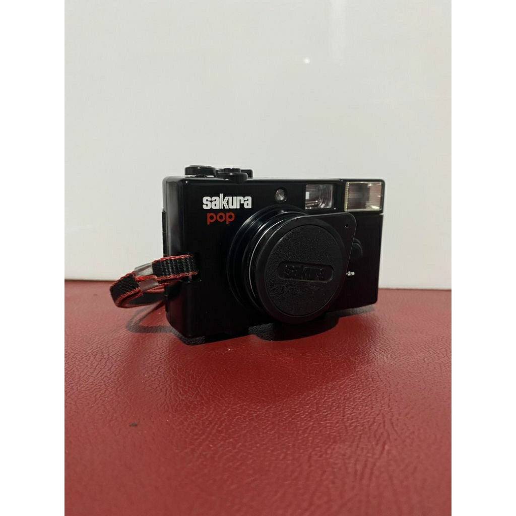 Kamera Analog Film Sakura Pop
