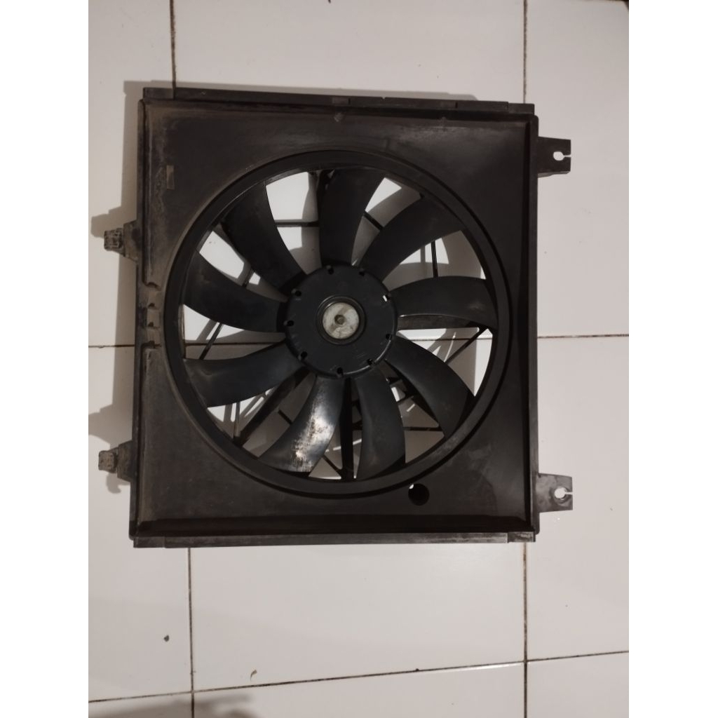 Kipas Fan Radiator Datsun Go Bekas