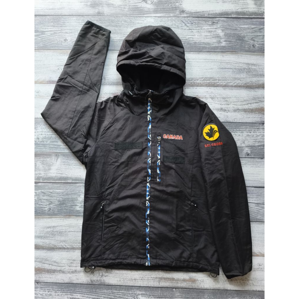 Jaket descente outdoor windbreaker "CANADA SKI CROSS" logo hoodie motoran hangout ski unisex hitam b