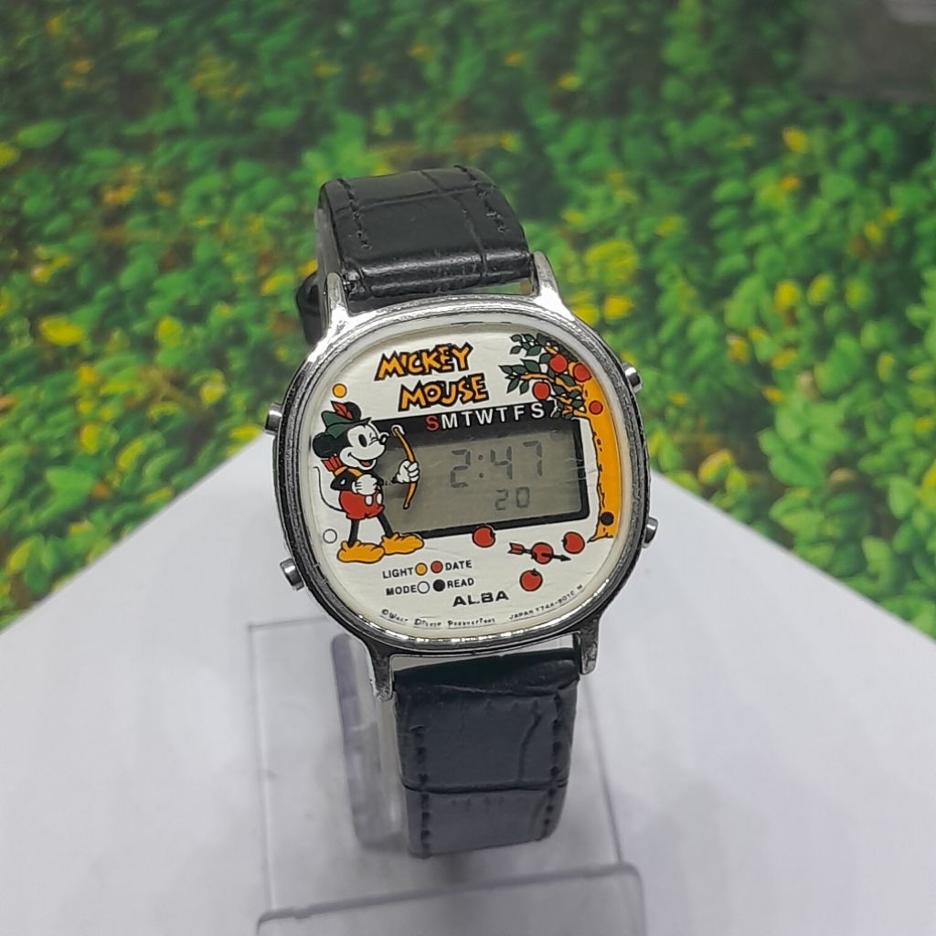 VINTAGE SEIKO ALBA Y744 5000 MICKEY MOUSE DIGITAL JAPAN
