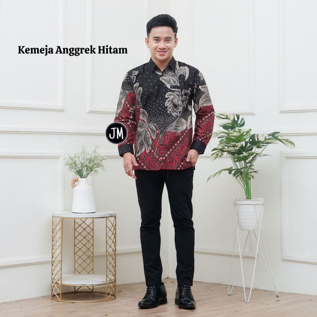 (OBRAL) KEMEJA KATUN MOTIF BATIK ANGGREK HITAM