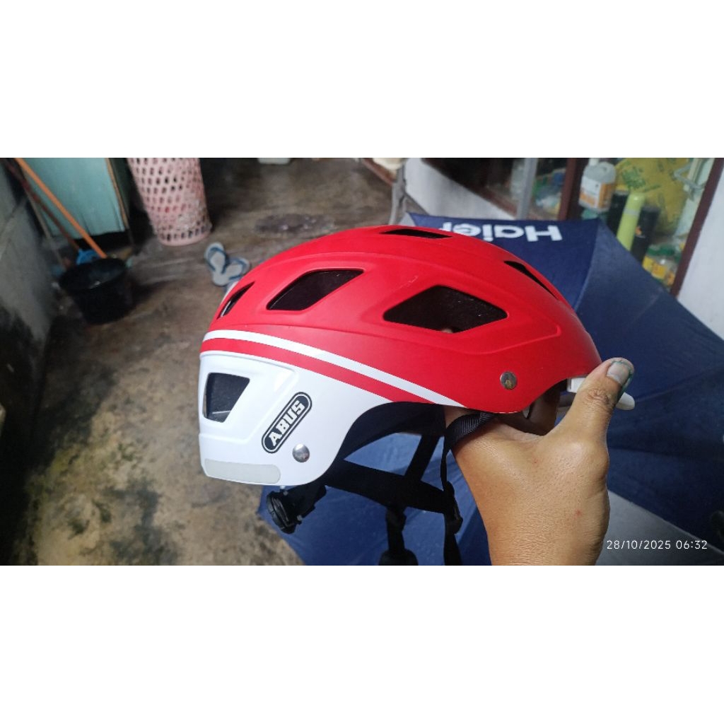 Helm Sepeda Abus ACH