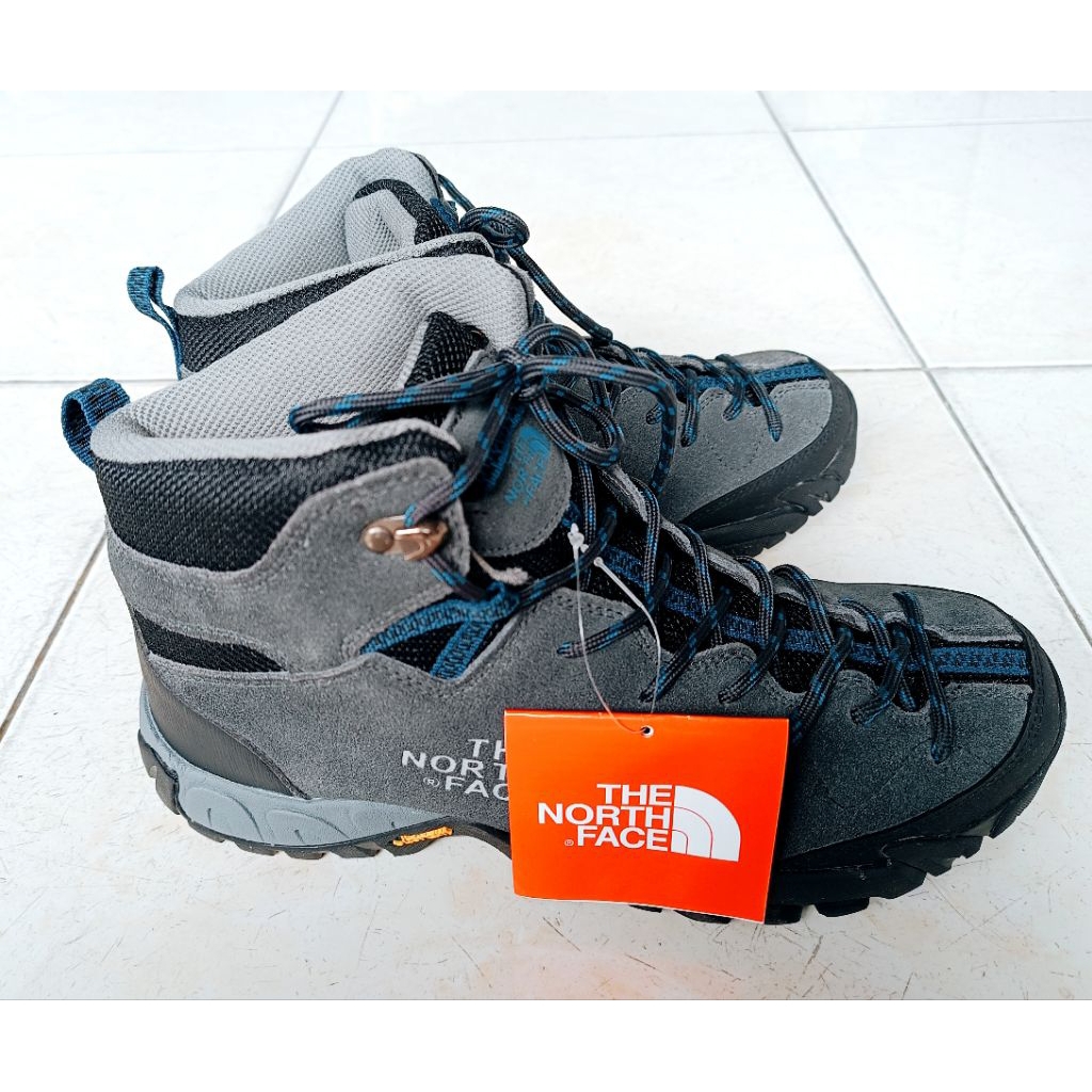 Sepatu Gunung Hiking The North Face