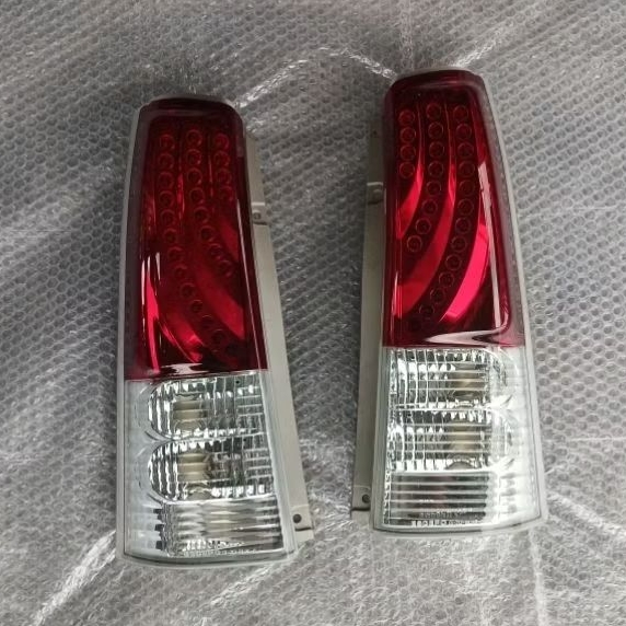 stoplamp lampu belakang avanza lama 2004 2005 2006 2007 2008 2009 2010 2011 variasi