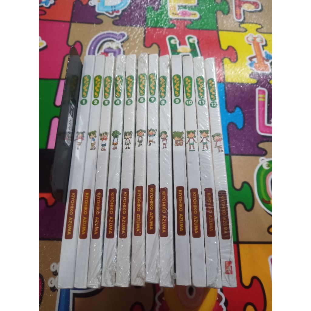 Set YOTSUBA 1 - 12 (Bekas) (2007)