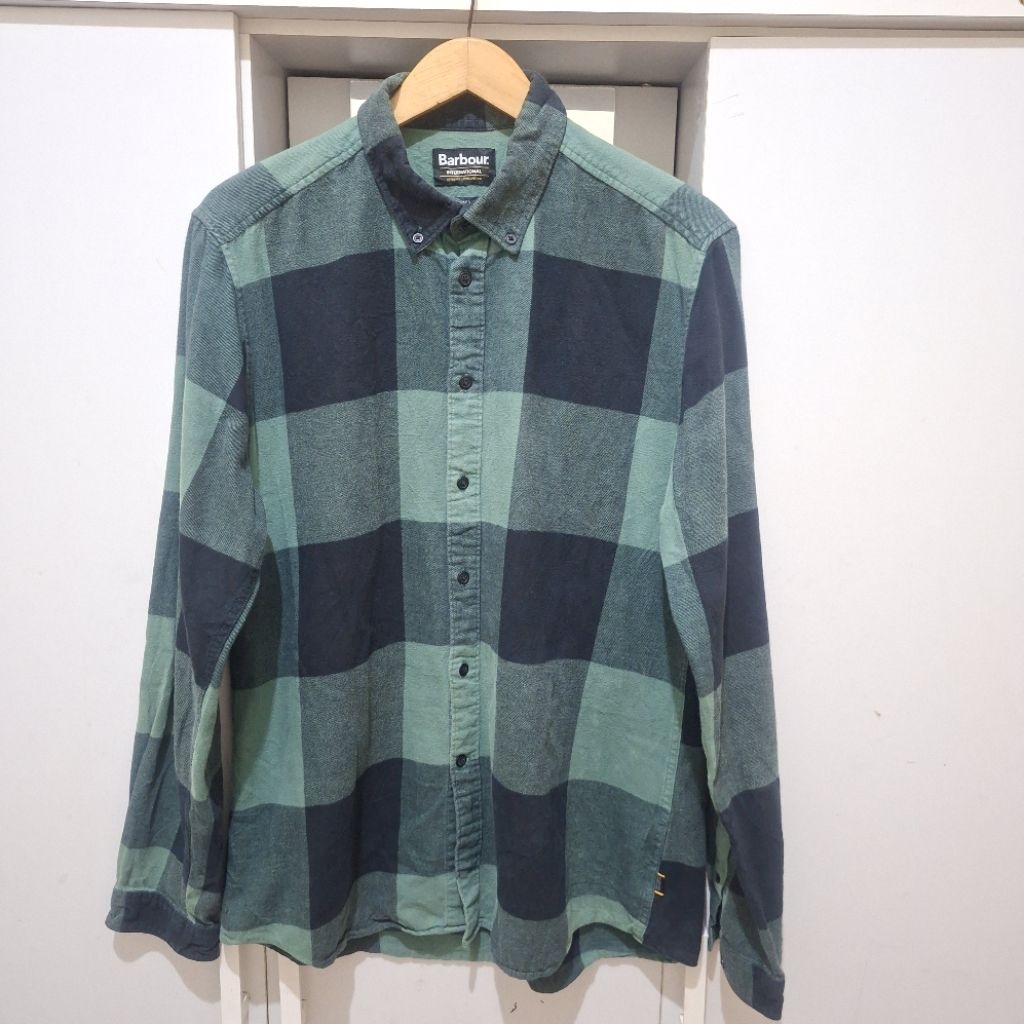 kemeja flannel barbour international , barbour international