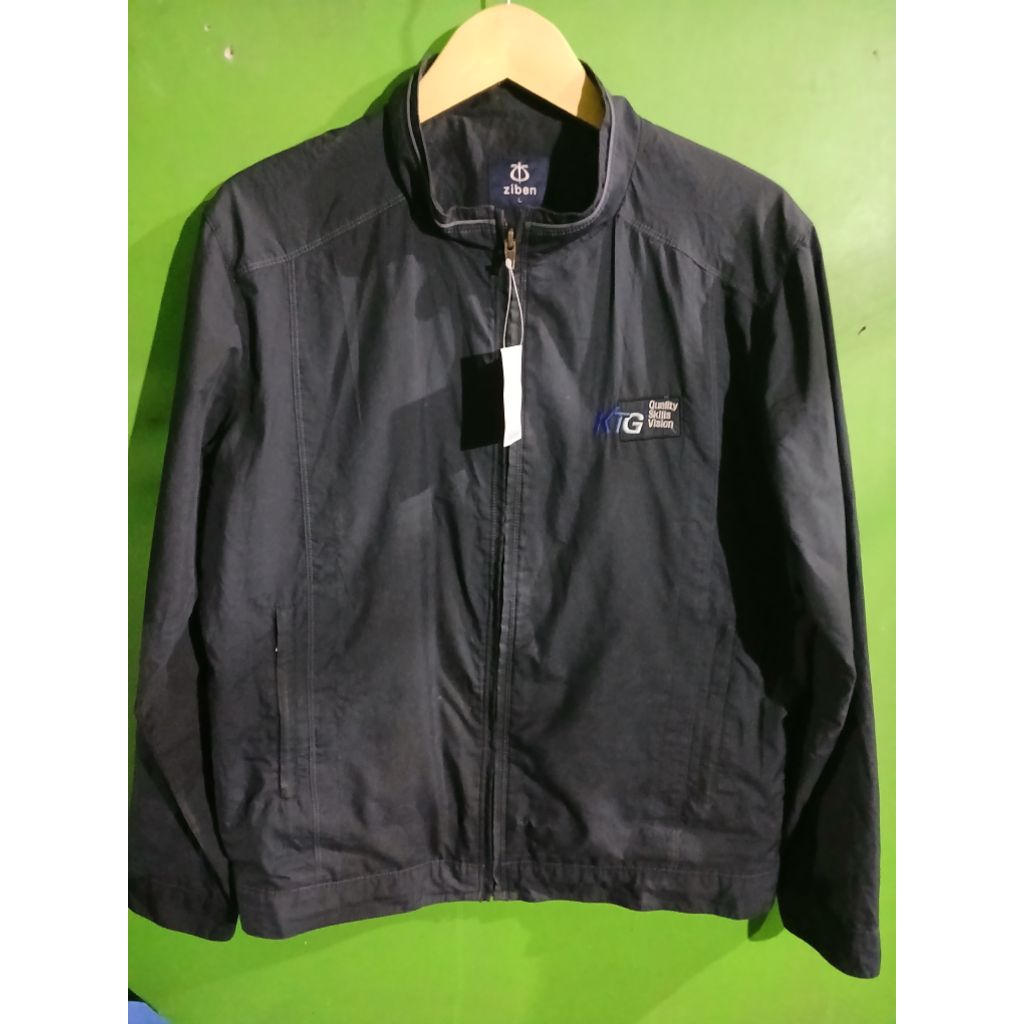 Jaket Ziben