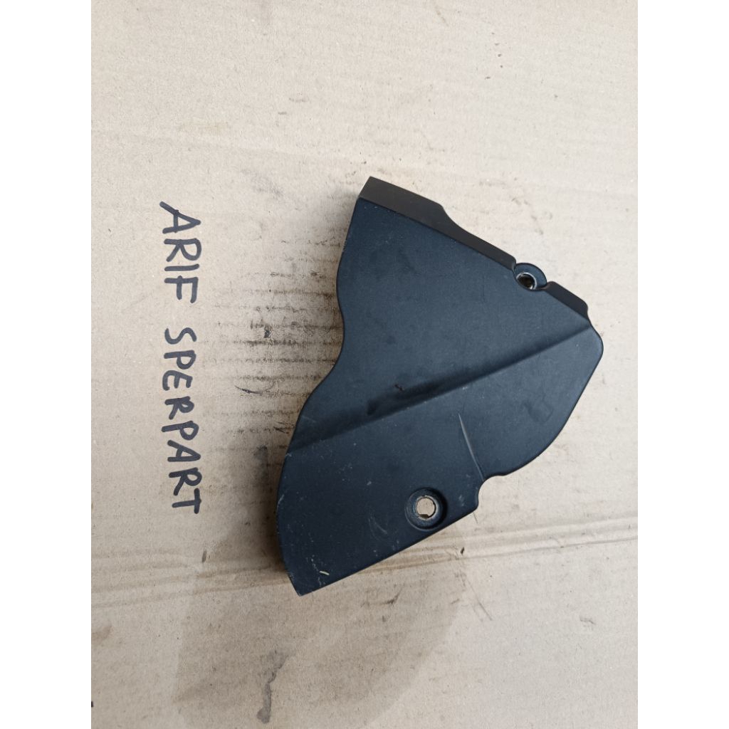cover gear gir depan yamaha R15 v2 v3 xabre original
