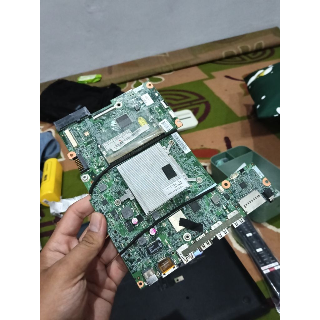Motherboard Acer Z1402 Intel Celeron matot