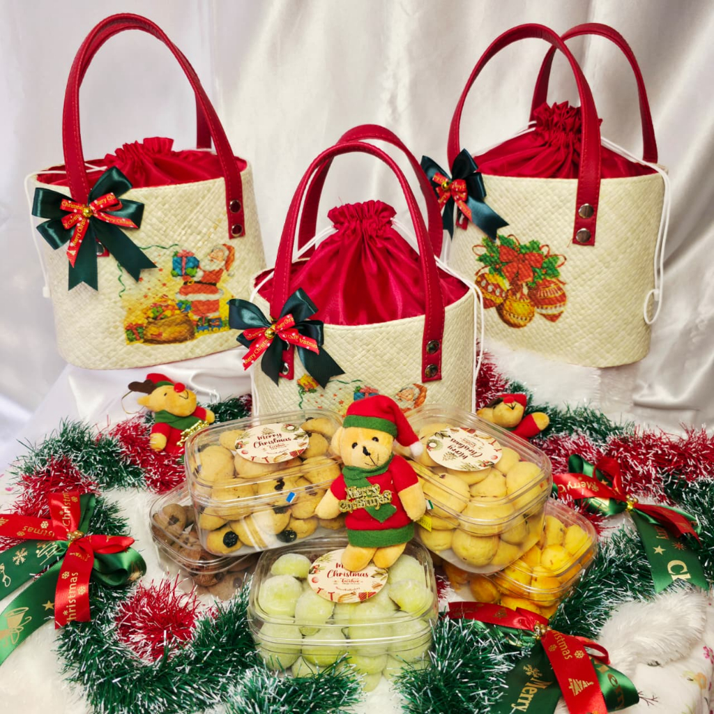 HAMPERS NATAL / PARCEL NATAL / HAMPERS KUE KERING - SEMARANG T033