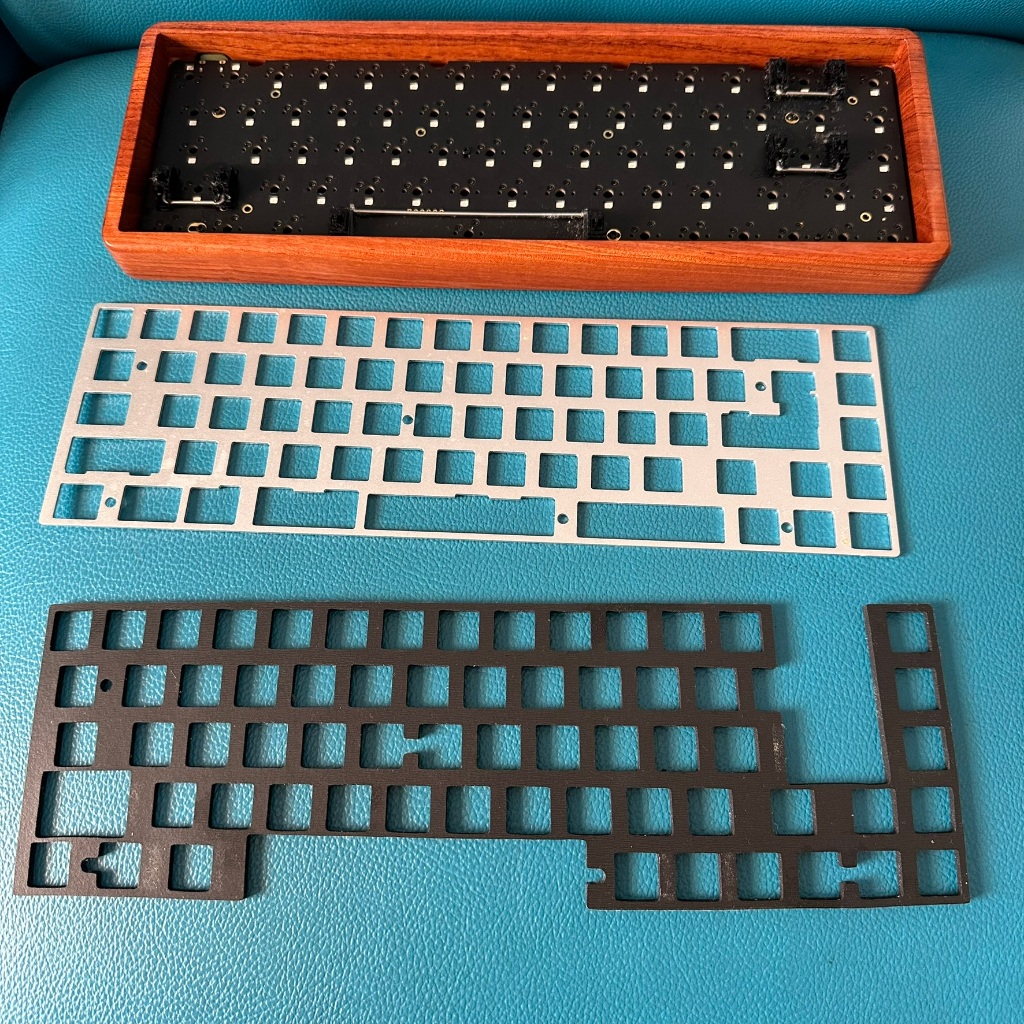 KBDFans 65% Rosewood (Kayu) Case+Plate+Foam
