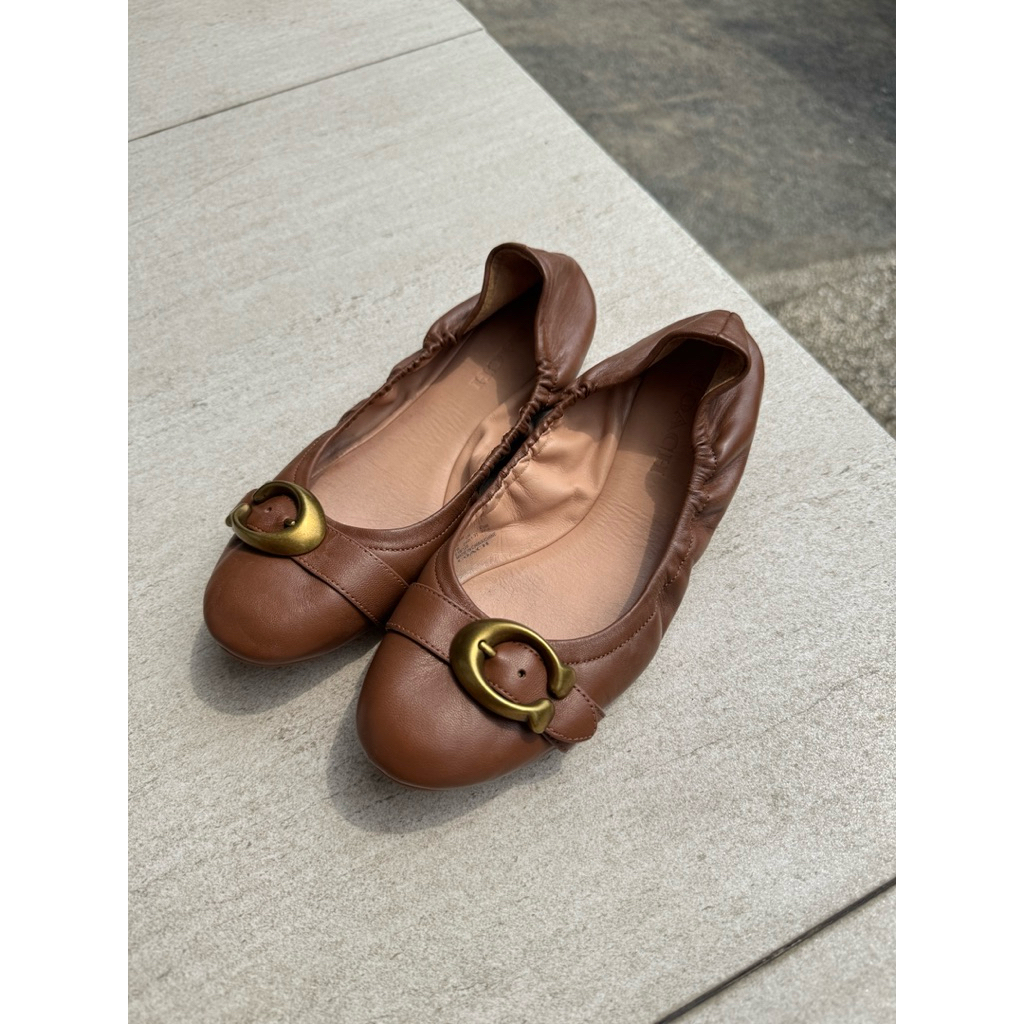 Sepatu Coach Preloved