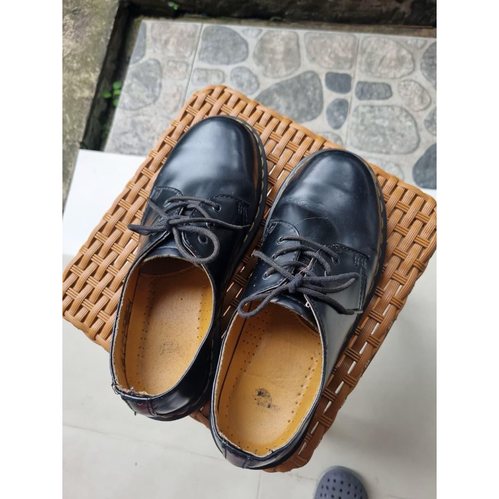 dr martens 1461