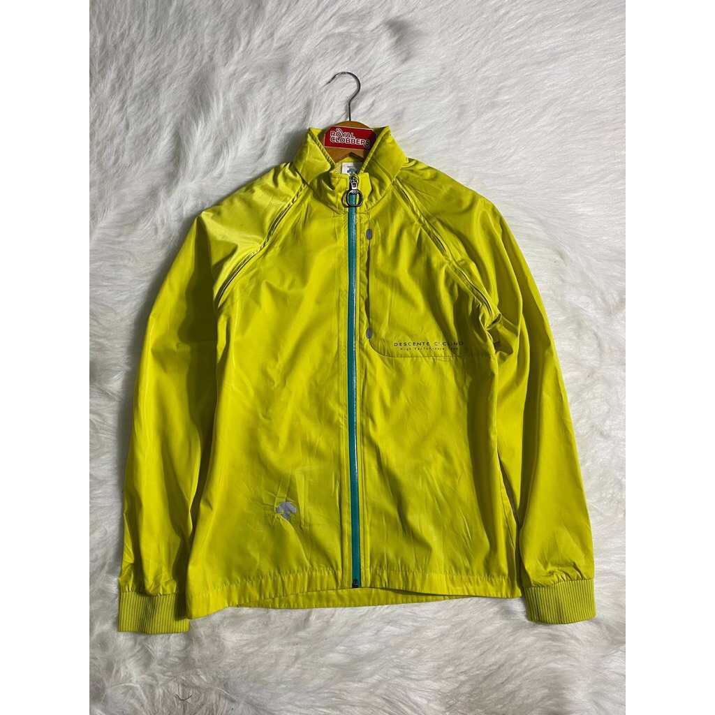 jaket Descente second (3580) - Hoodie second - hoodie second branded - Jaket Second - Jaket Second B