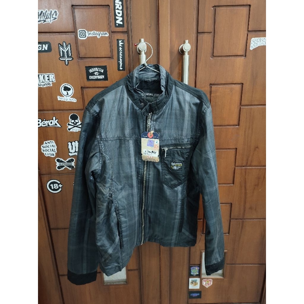 Jaket Pria Cardinal Bahan Parasut UK M & XL,100%Original