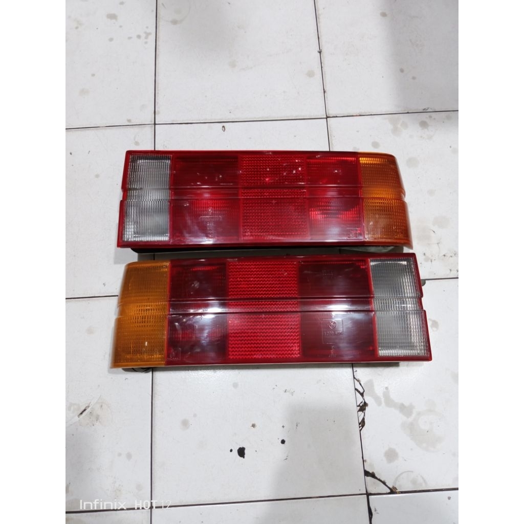 Stoplamp lampu belakang BMW E30 M10 Original